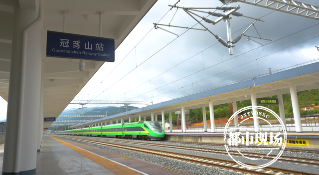 今早兴泉铁路正式开通!时刻表来了,江西2县告别不通火车的历史