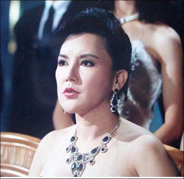 邵音音:因美貌结缘李小龙,忍花心丈夫,两夺金马奖,不是整容怪