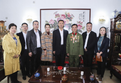 1979年,一新兵刚入伍52天就荣获一等功,他做到什么军衔?