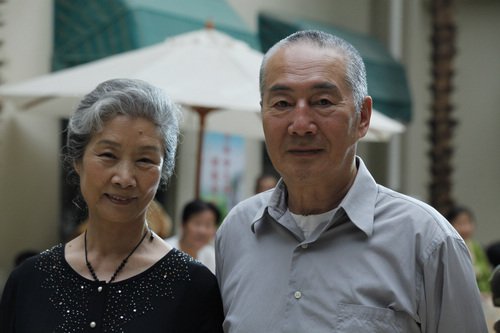 一段黄昏恋后,65岁阿姨后悔不已:找个了老伴,反倒把自己变成贼