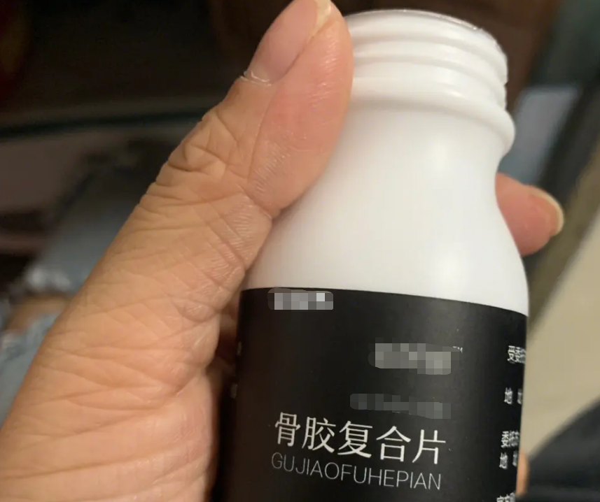 2014年,20岁北京男孩李亚诺,花26万断骨增高7.2厘米,后来怎样