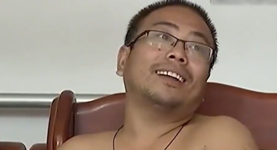 发现妻子出轨后净身出户