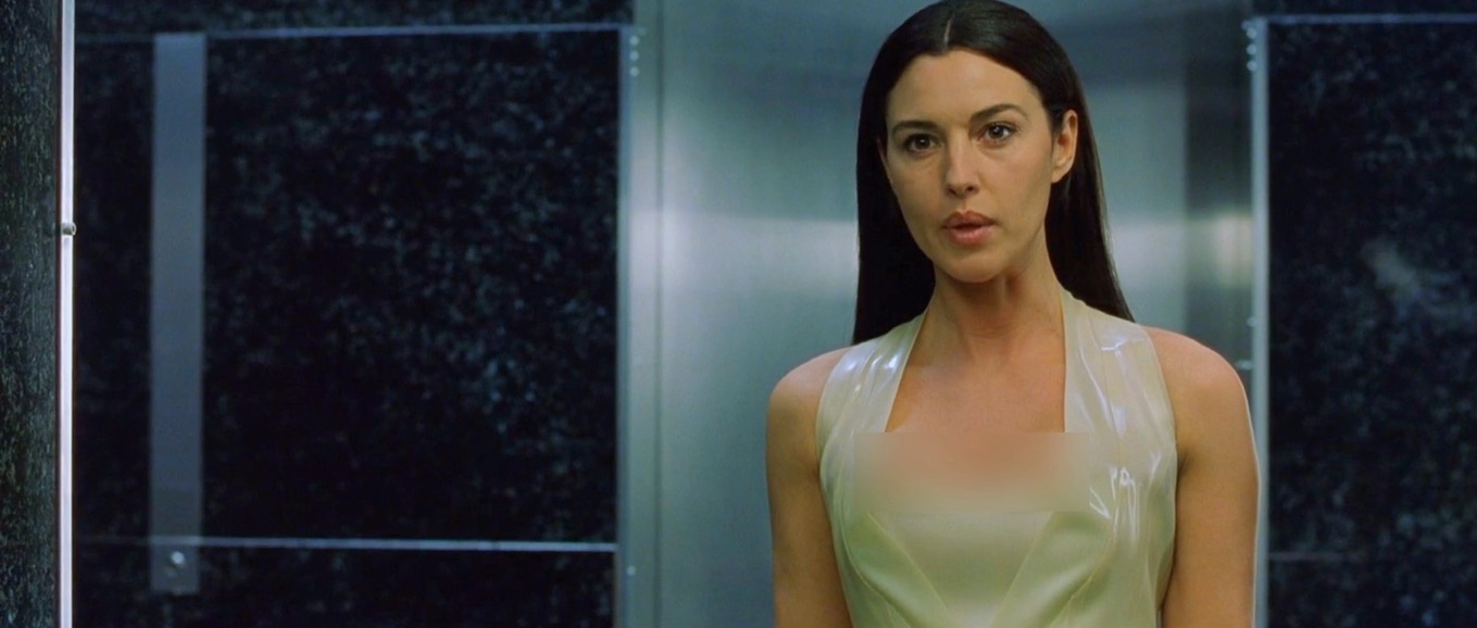 "莫妮卡贝鲁奇"的吻是偷尼欧的代码吗,黑客帝国谜题深度解析