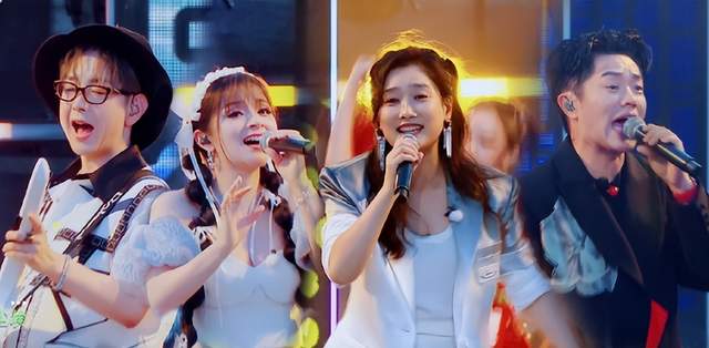 美依礼芽与凤凰传奇史诗级联动,小美终于不用被芒果台打压了!