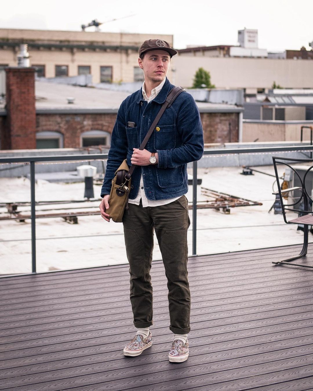 男人秋季必备的复古工装风,穿好了轻松展示"硬汉"气质