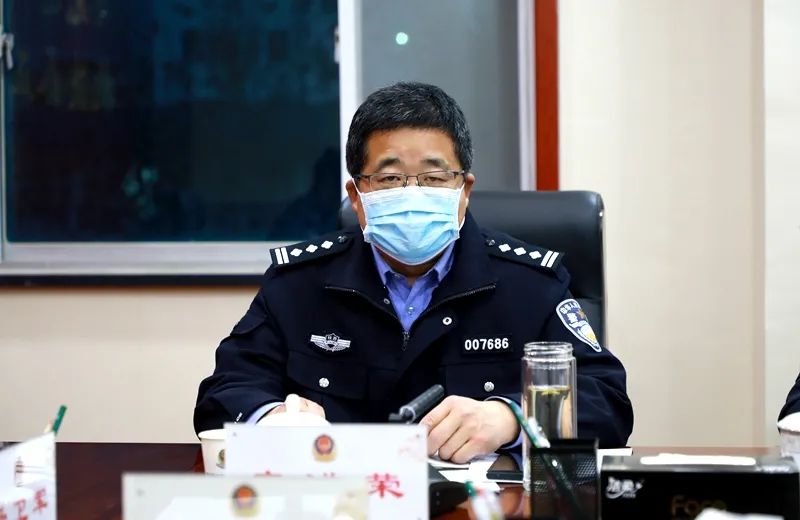 杨卫军主持召开党委扩大会议研究部署疫情防控工作