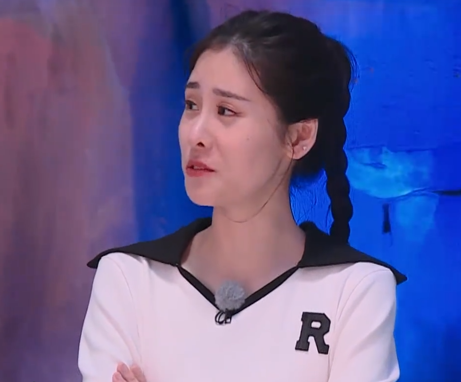 同是歌手,对比周深,张碧晨,胡彦斌在综艺中的表现,差距太大了