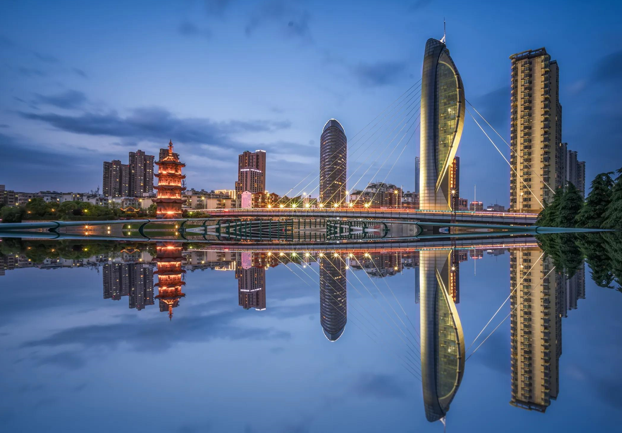 印度博主拍摄中国芜湖,印度网友称芜湖城市可与印度前五媲美