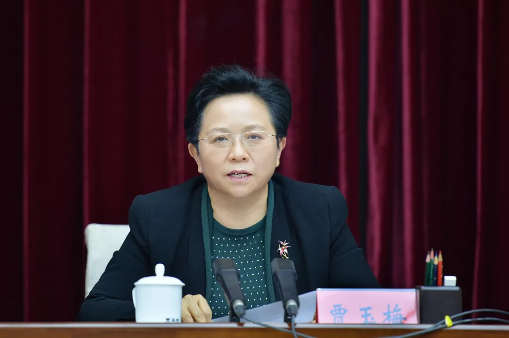 经济学博士的她，当选省人大常委会副主任鲁网2023-02-17 14:32山东鲁网2023-02-17 14:32山东