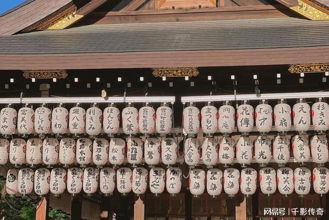 深圳春节活动居然大挂日本靖国神社同款?用白灯笼,走丧葬风!