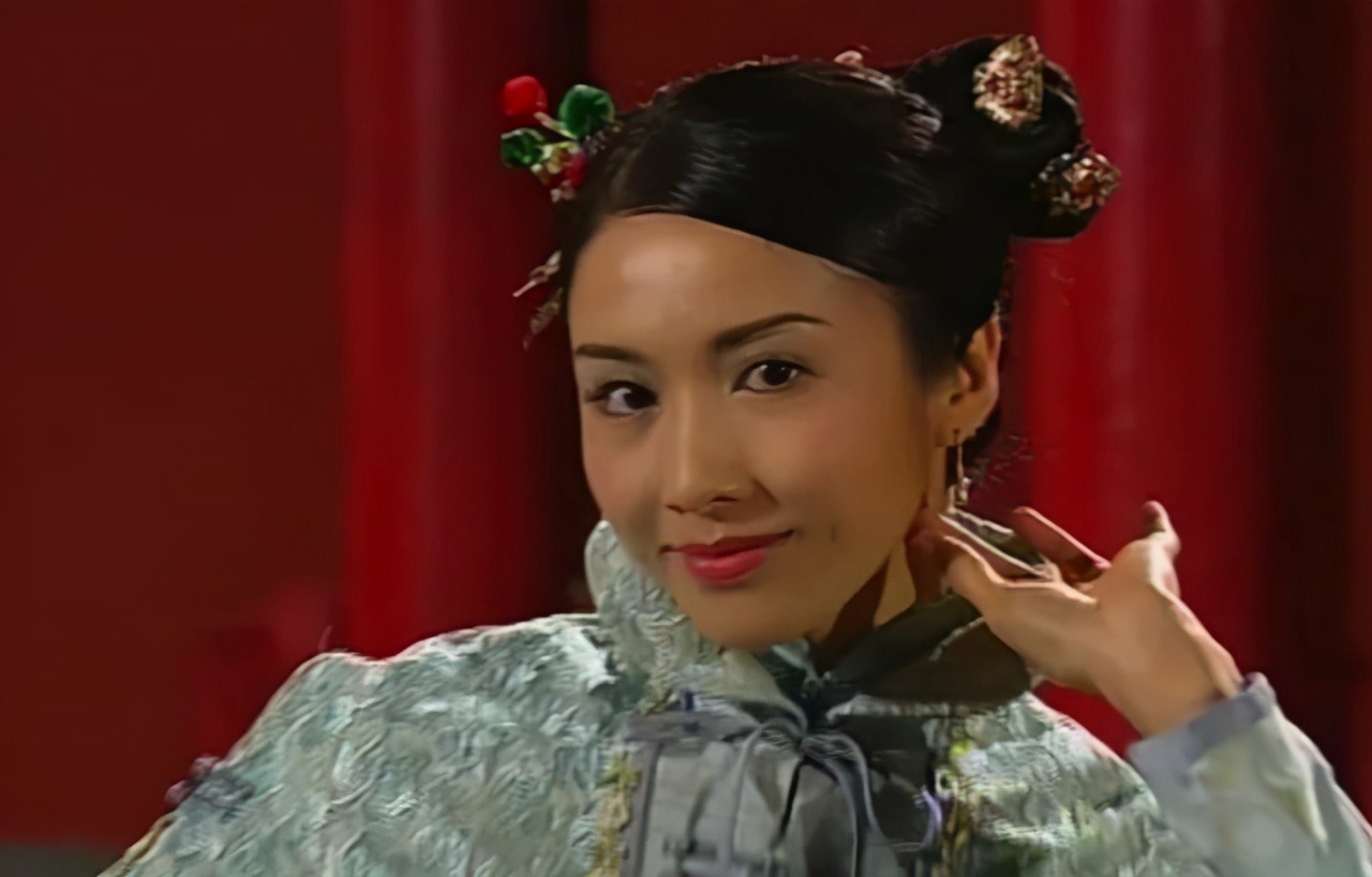 《金枝欲孽》玉莹:她嚣张的背后,源于有一个不幸的原生家庭