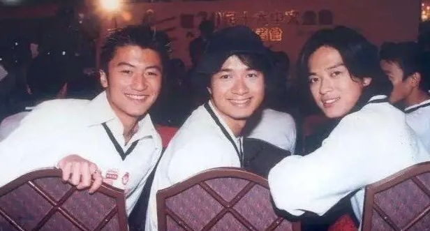 曾是香港四小天王,张柏芝承认的首位男友,今落魄过气被当众狠批