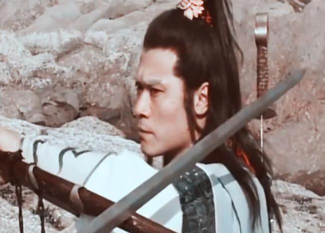 《白眉大侠》梅良祖:金睛好斗强刷存在的武林末流剑客