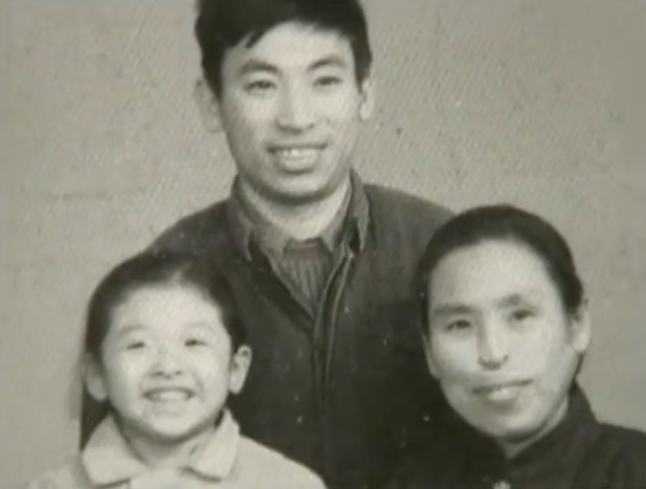 韩红的母亲雍西:早年丧夫后再婚,现在最担心女儿的婚事