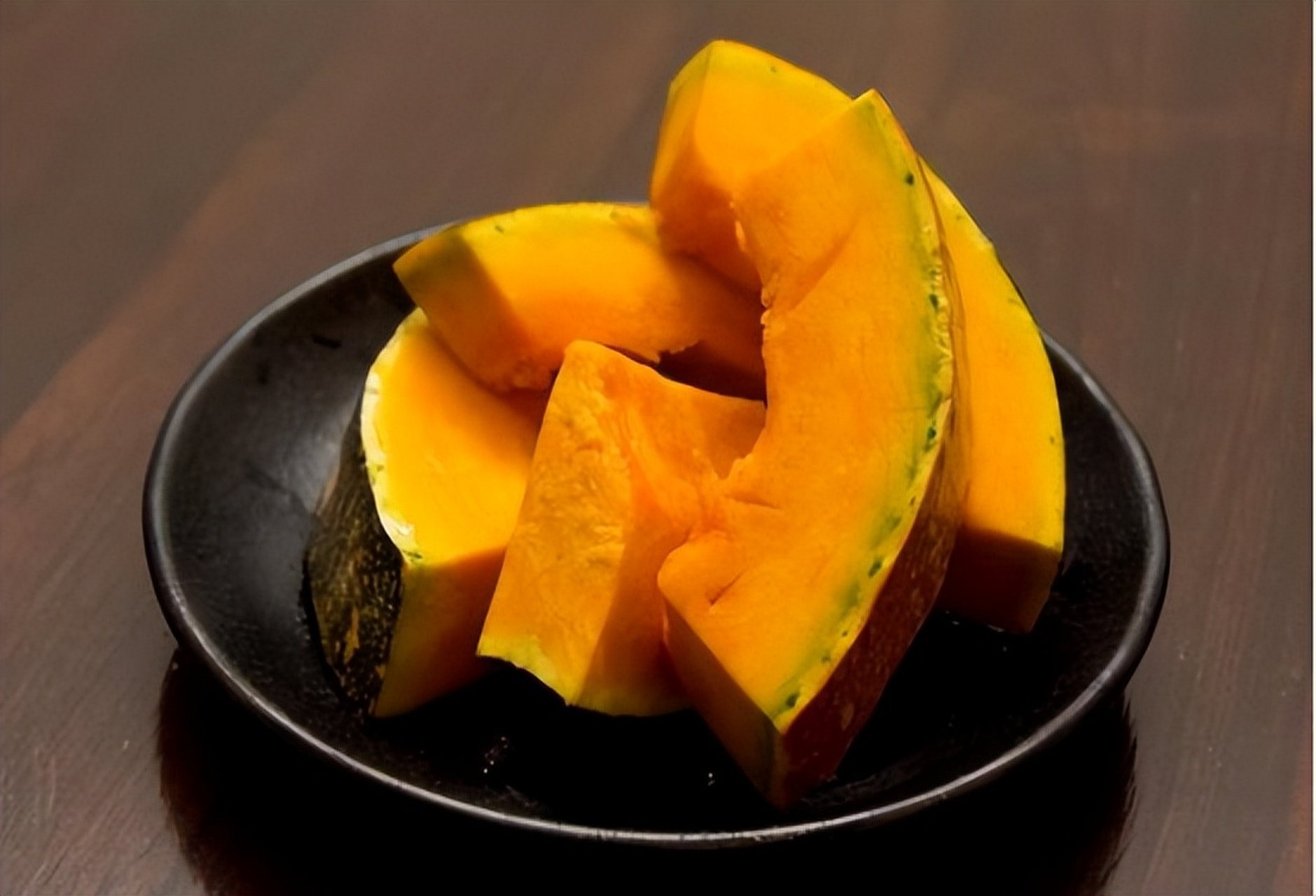 王阿姨今年60岁,在今年年初检查出了糖尿病.