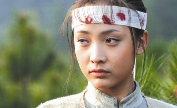 白静,就这样在在周成海和乔宇之间,改写了自己的结局