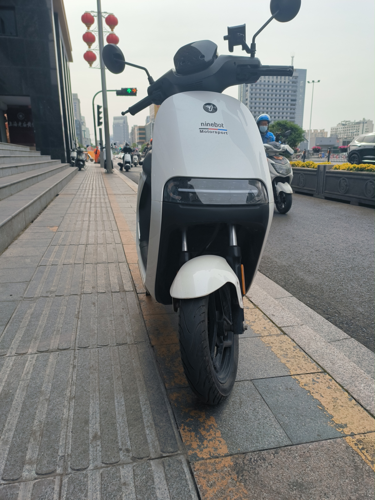 九號e100 電動車 一年使用分享 購買建議