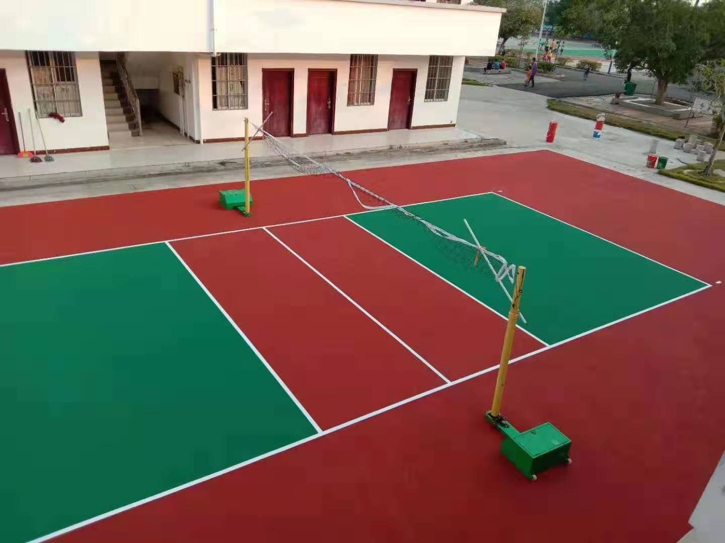 「炫耀蓝体育」排球场种类,硅pu排球场,硅pu排球场的特点和优势