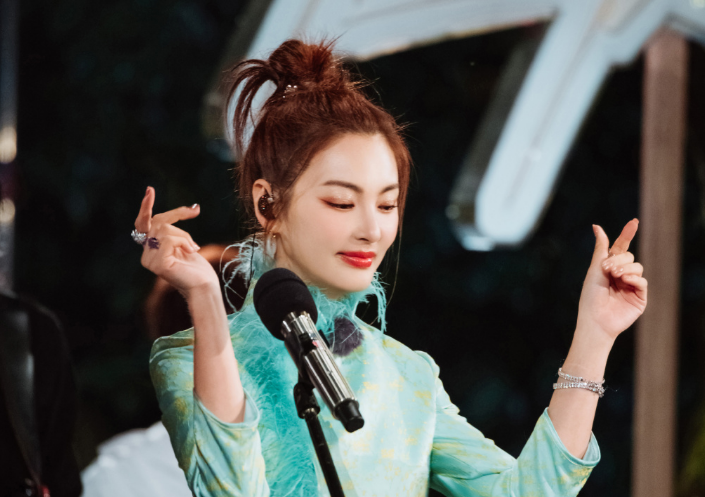 宁静官宣"浪姐"解散:我不想再蹦蹦跳跳,观众看法一边倒