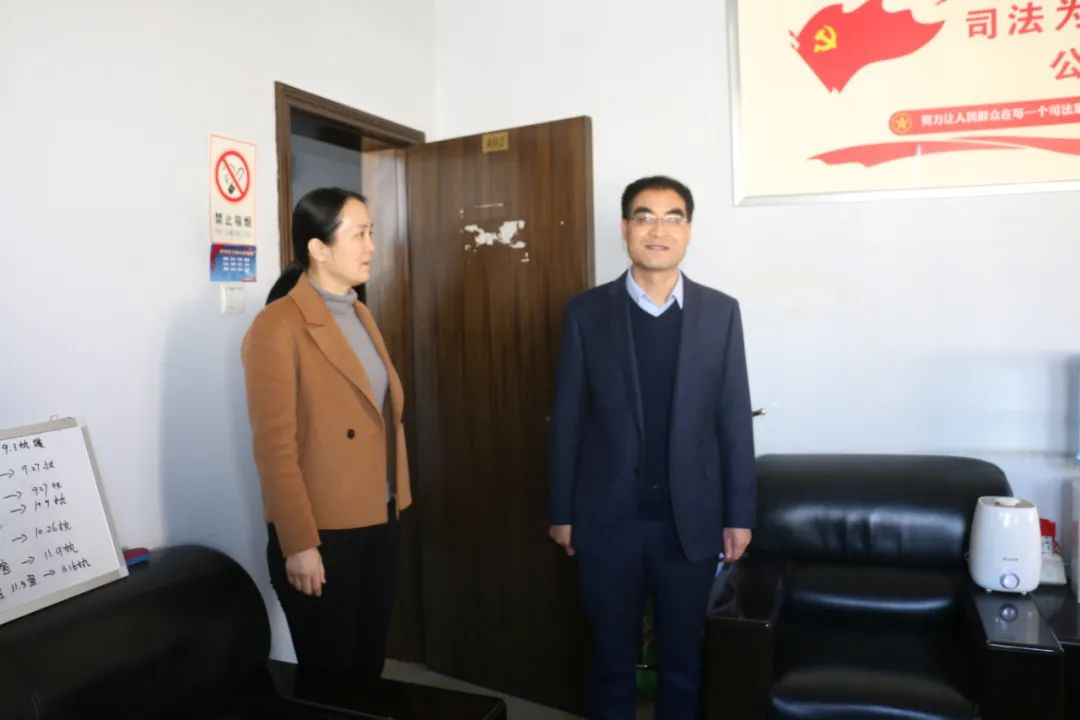 印台区委常委,政法委书记肖忠宏调研指导印台法院工作