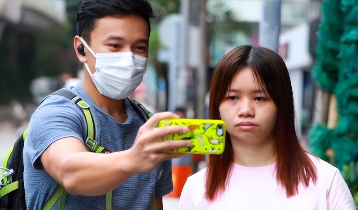 港娛審美怎麼了?香港女頂流阿儀爆火,網友:這在村裡都嫁不出去