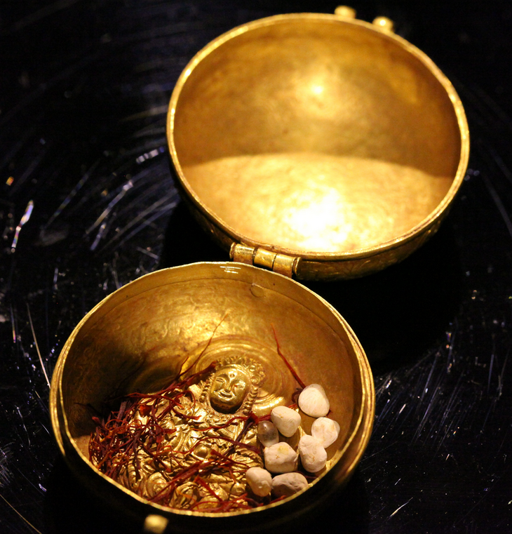 为何高僧火化会有舍利子而普通人只有骨灰舍利子怎么形成的