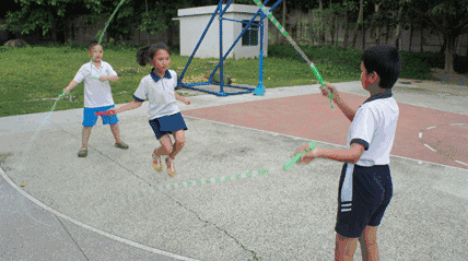 中考体育改革小学生跳绳为升学加20分来少年强拳击学好跳绳