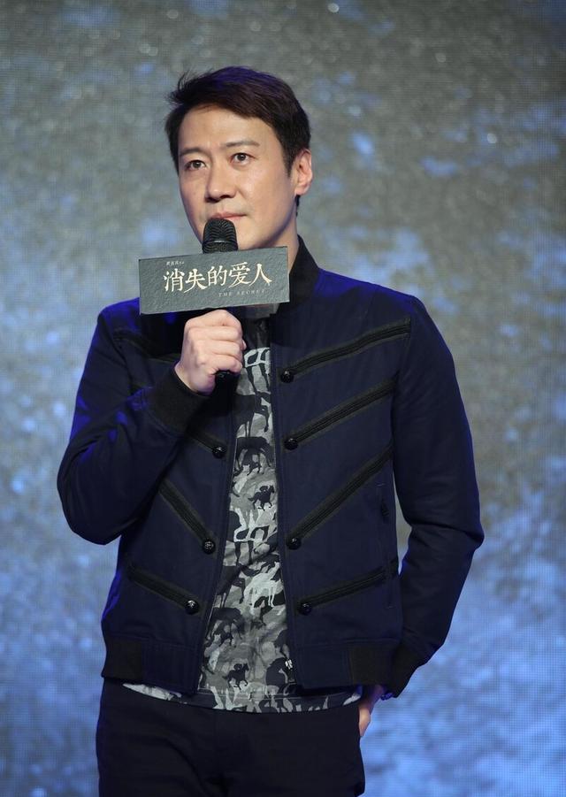 黎明拿行动证明人品,救助众多小儿麻痹患者,却因唱歌跑调被嘲笑