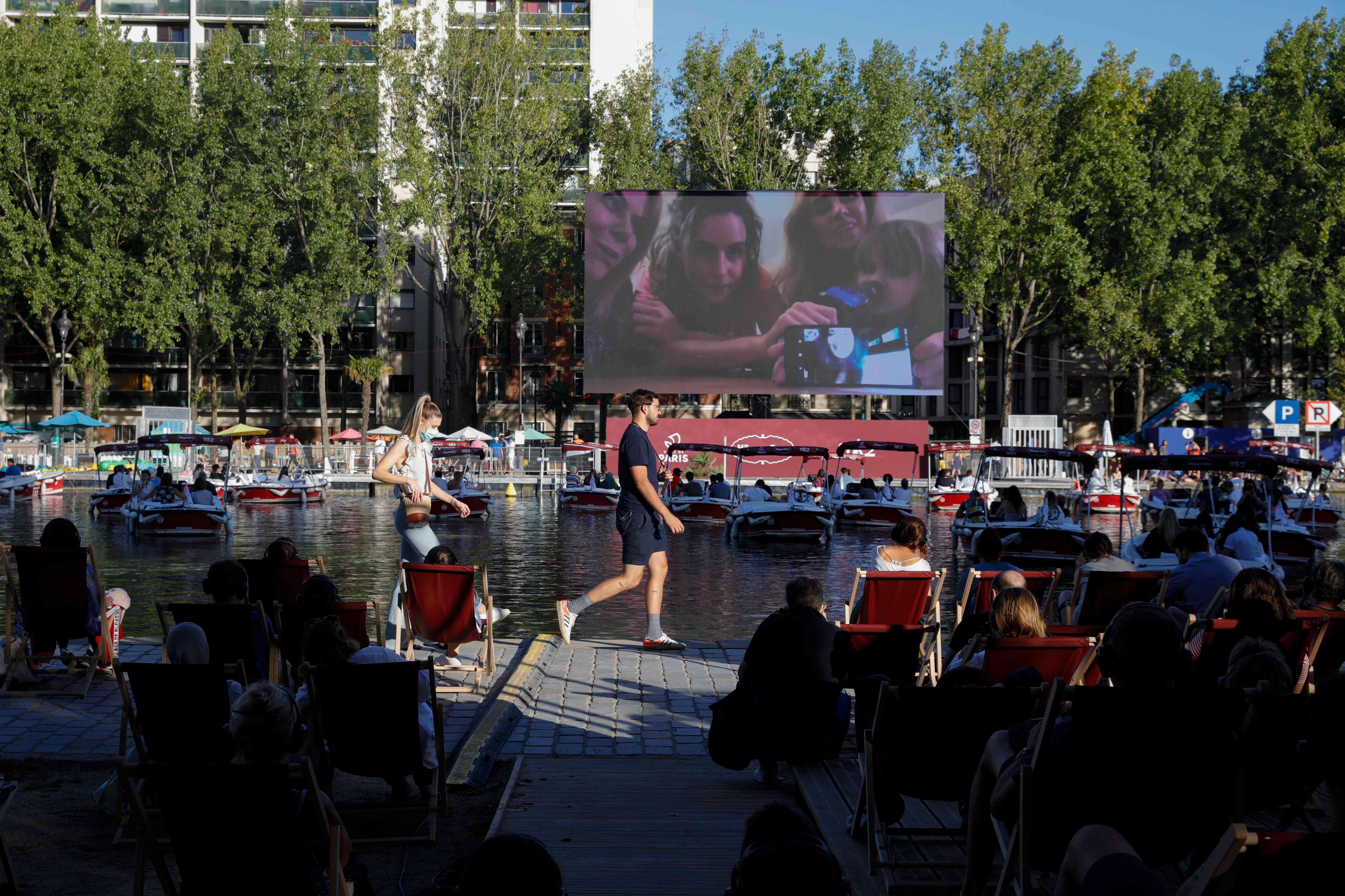 巴黎沙滩节开幕(12)