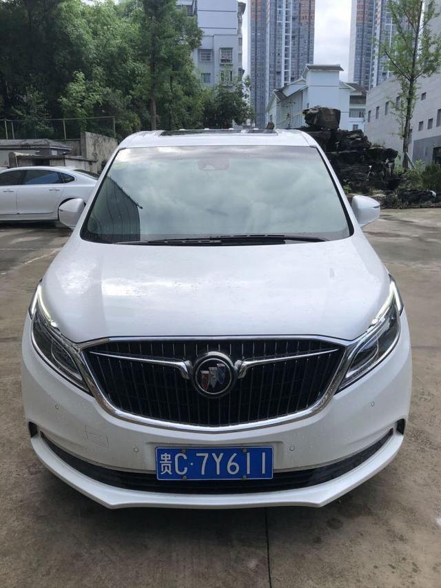 拍卖成功!贵州省遵义市一辆车牌号为,贵c7y611别克多用途乘用车