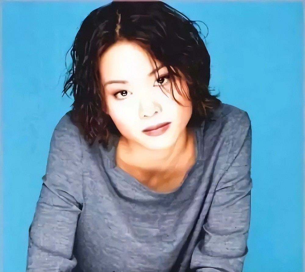 她曾红过王菲,被渣男逼进精神病院,如今过得怎样