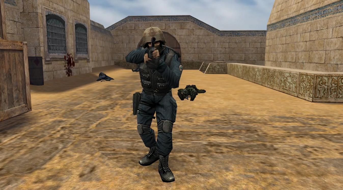 玩了20年才搞懂,cs里的警察"钢盔哥",现实实力竟如此可怕!