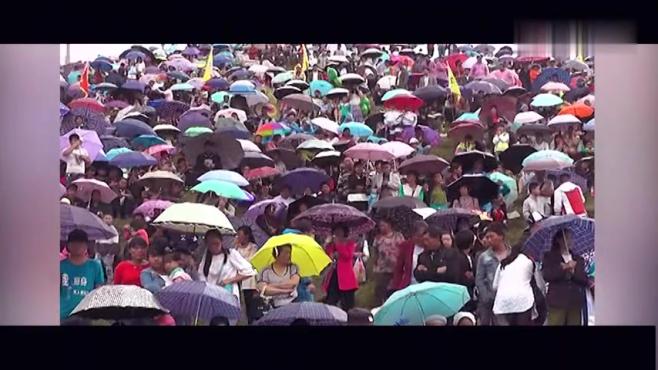 [图]雨再大，人再多，也要把这七月火把节看完