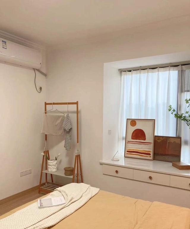 浙江53岁阿姨,因会布置而走红,102㎡的家装得堪称"收纳教科书"