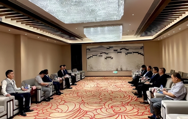 我的梦生在徽州,圆在上海丨记上海徽府实业集团董事长郑宏祝