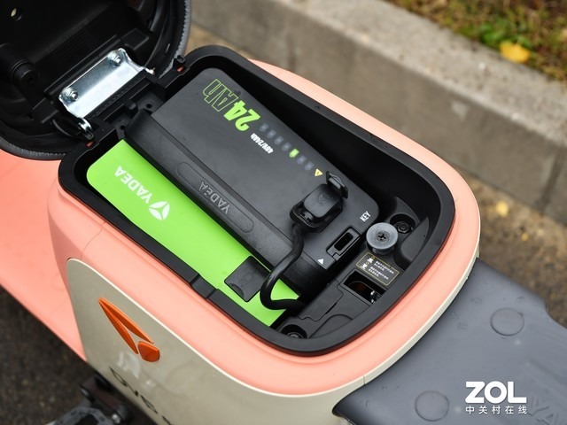 时尚出街新宠 雅迪冠能二代dv6电动自行车全面评测