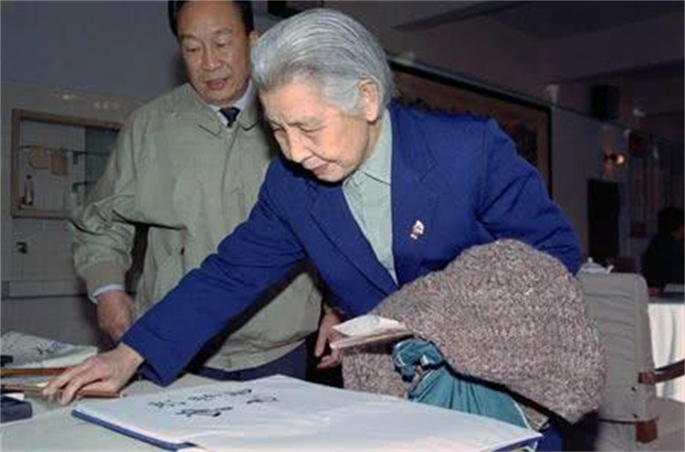 1952年井冈山一农民,找到广州市委副书记:娘,我是您亲生儿子