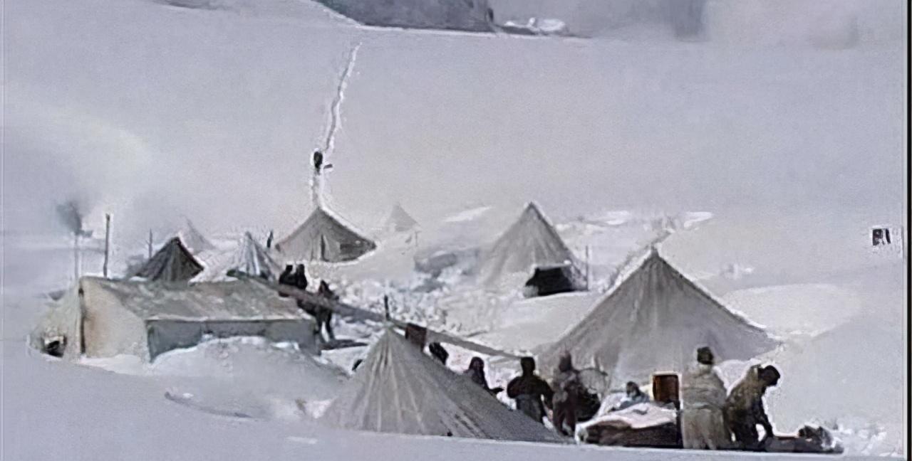 印军从拉达克东部班公湖撤军,士兵及坦克等重武器,开始撤离!