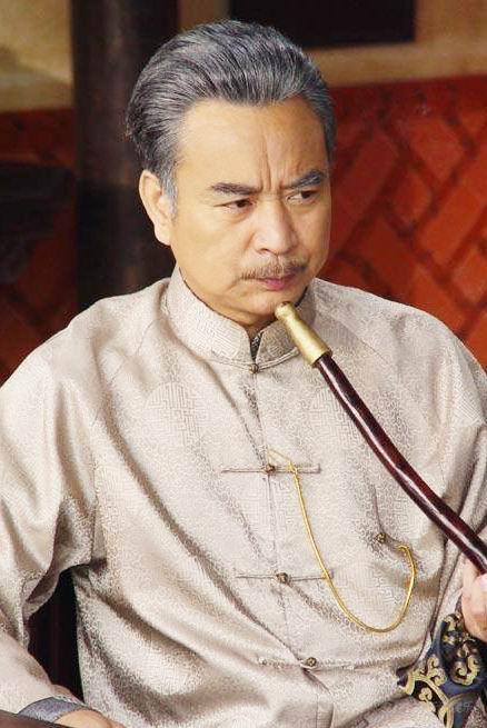 一,"老生专业户"岳跃利