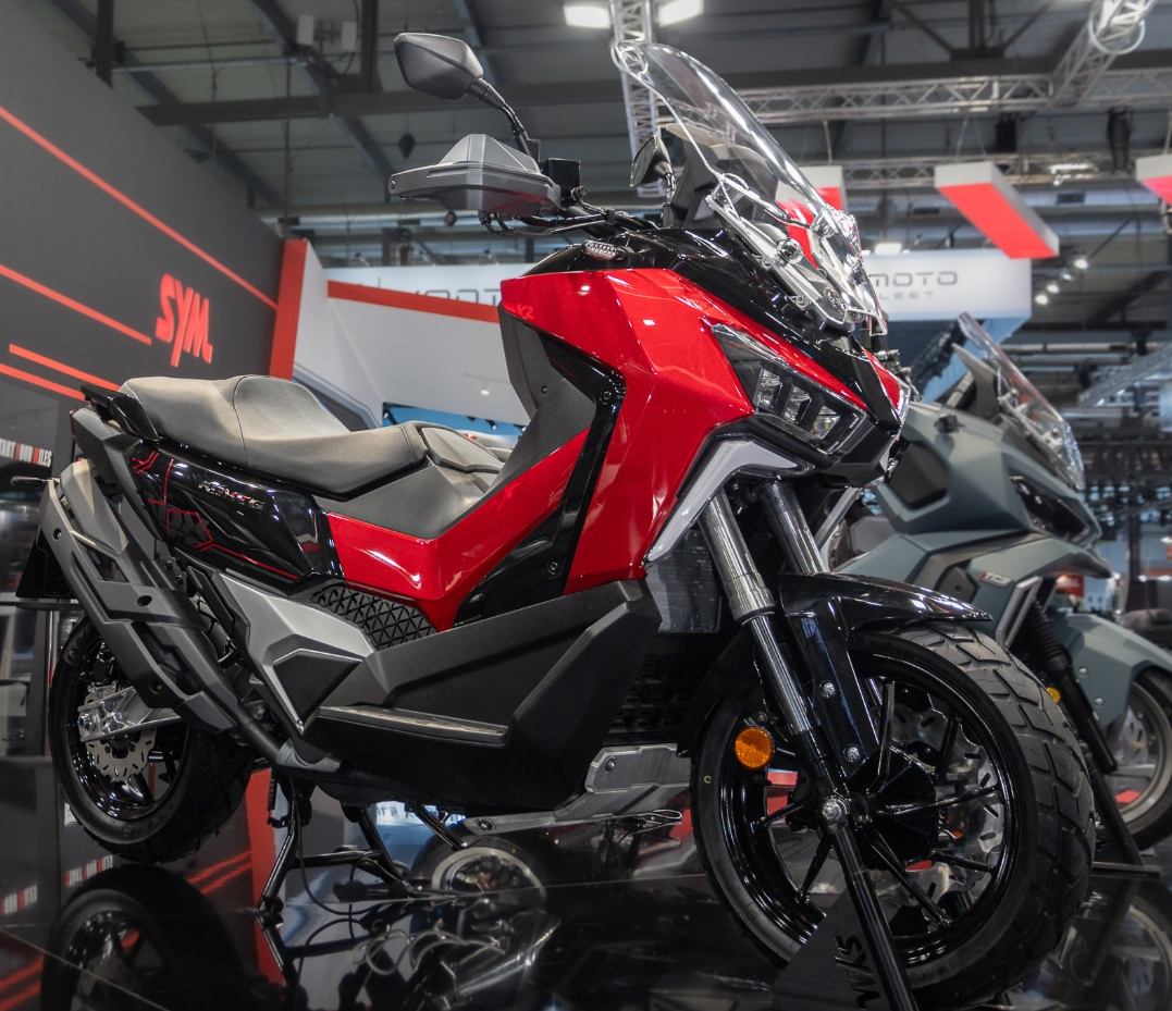 三阳 adxtg 400 前脚米兰车展亮相后脚已经在路测,值得等!