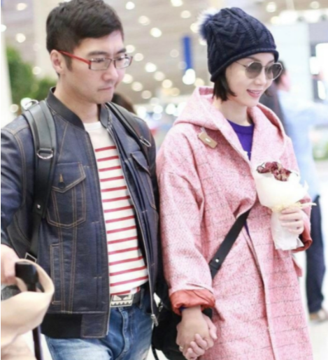 回顾陈数嫁离异带娃的老公为继子一辈子不生孩子好好爱他吧