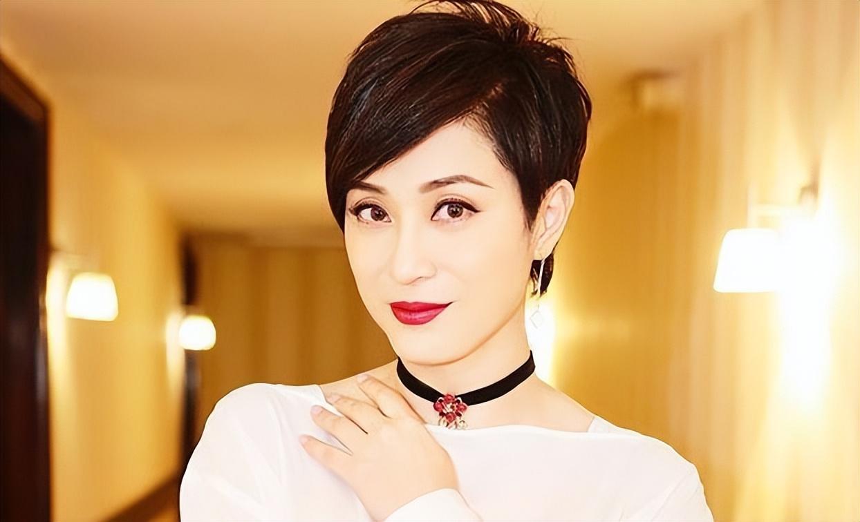 陈法蓉:我最后悔的就是为了刘德华,放弃了环球小姐!