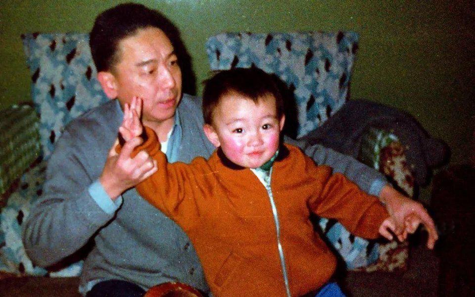 京剧电影沙家浜当年万人空巷红极一时的五大主演今何在