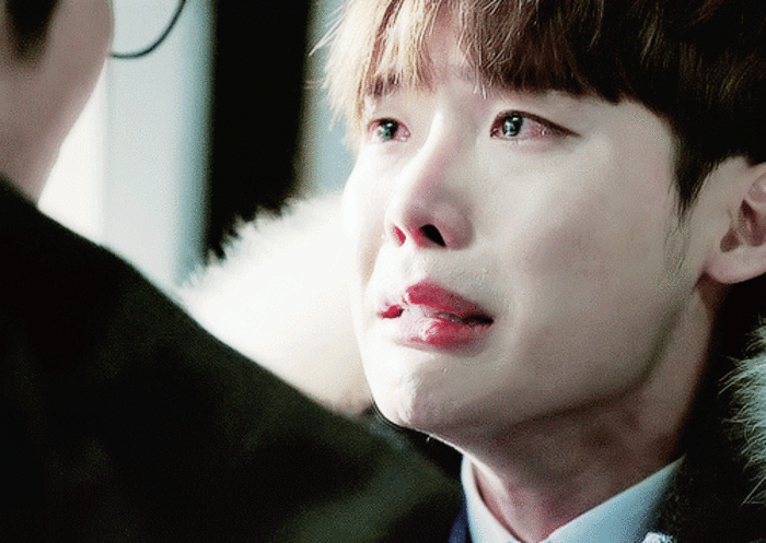 韩国男人的眼泪图片