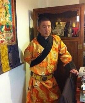 斯琴高娃:三婚两离愧对儿子,三婚老伴去世后,出钱给前夫治病