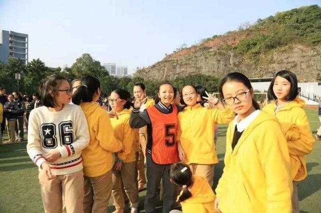 高考"三元及第"!重庆八中谢欣颖,中考高考全国二卷全部第一名