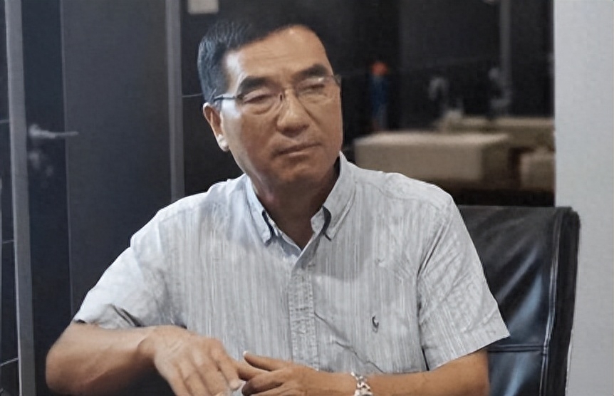 亚细亚商场横空出现背后离不开一个人