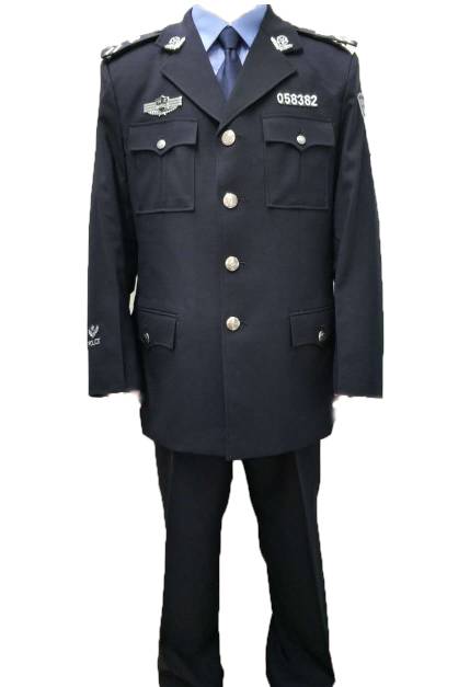 秀秀咱一线执勤警察都爱穿的99式冬季执勤警服