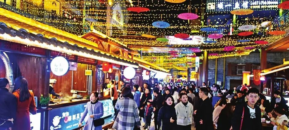 2020年,南充服务业增加值总量实现1029.5亿元