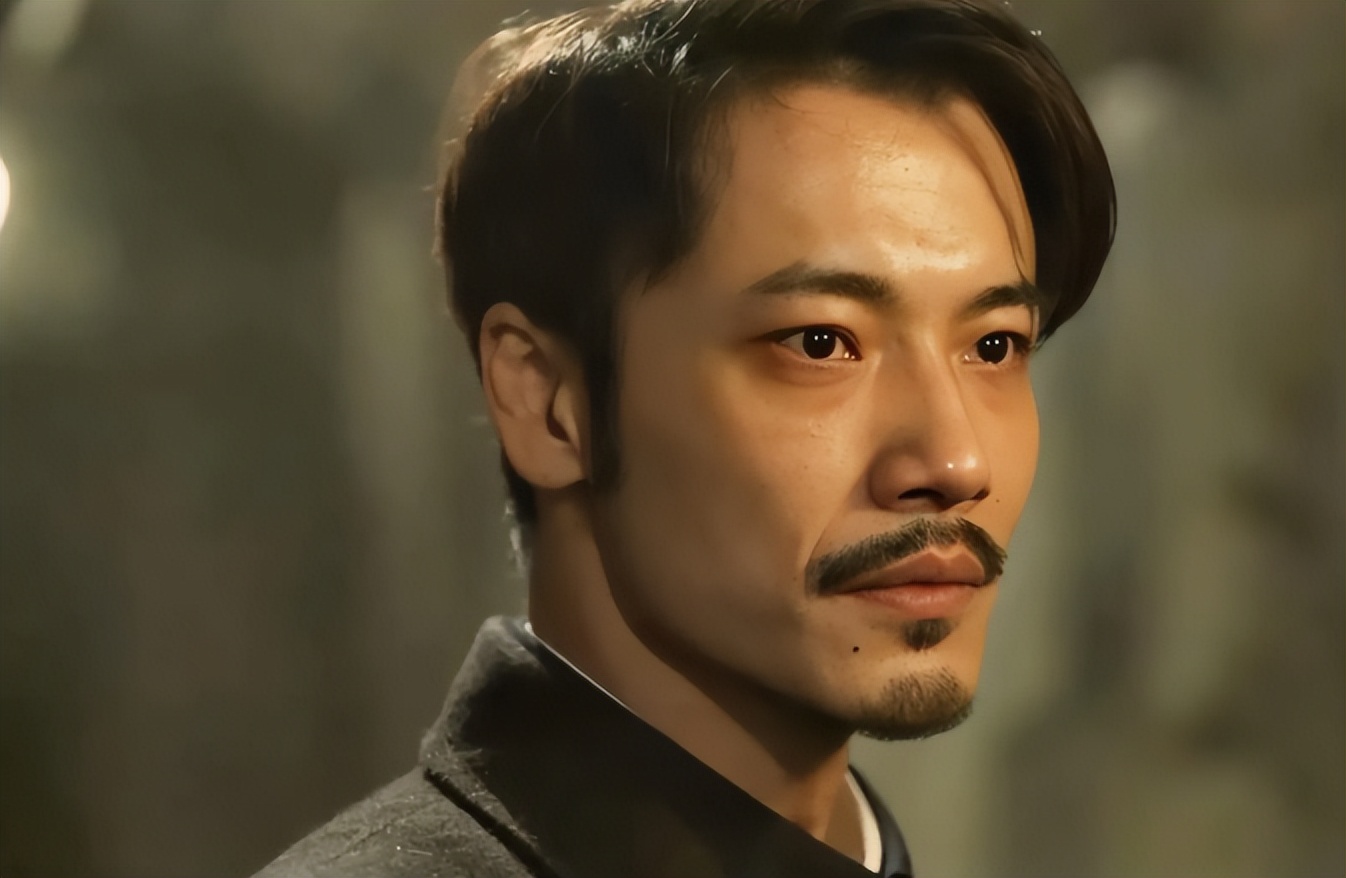 《无间》看懂罗羽"变节",才知霍飞追随闪官意欲何为